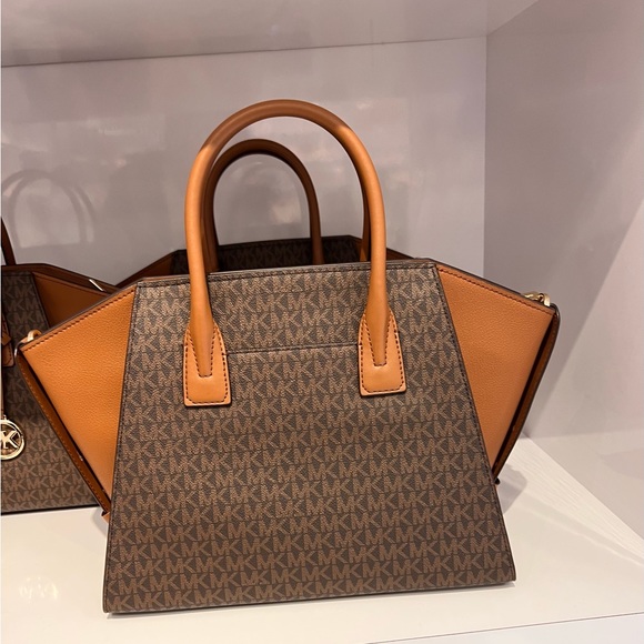 Michael Kors Avil LG TZ Satchel - Picture 4 of 11